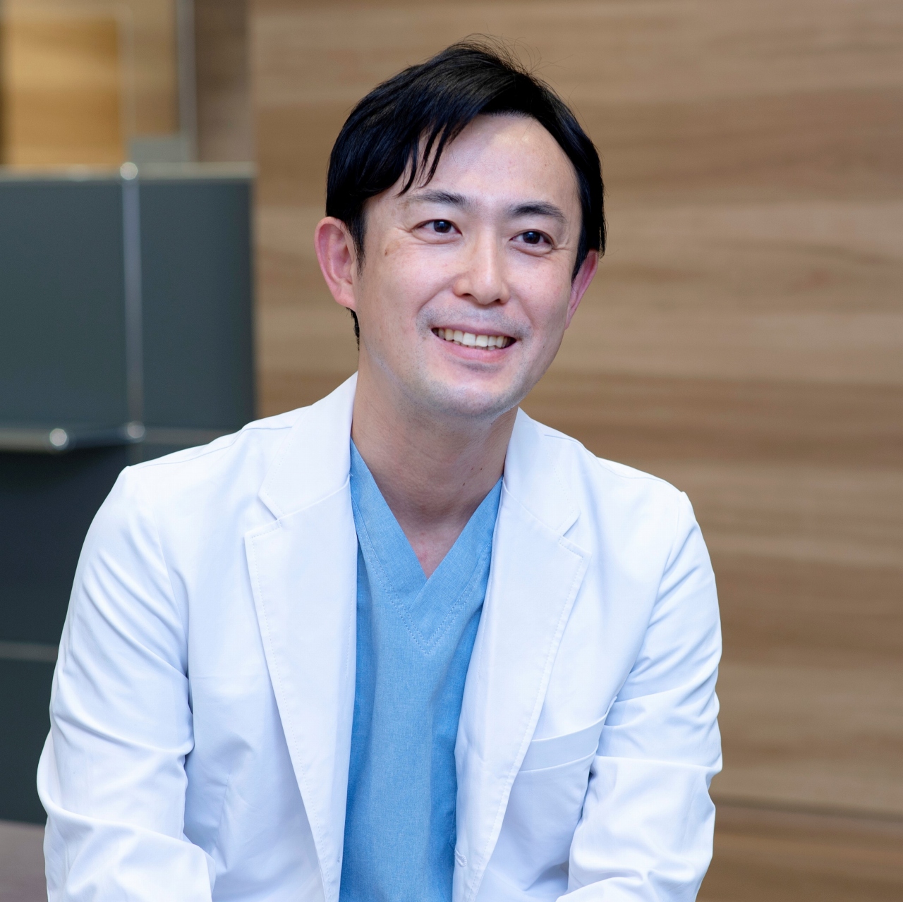 稲葉 雄一郎 院長様
